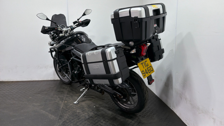 Triumph Tiger 800 (12MY)